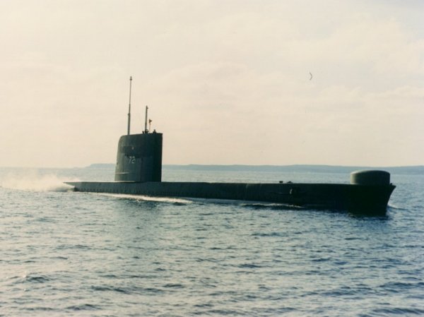 HMCS OJIBWA, an OBERON Class submarine which was named after Manitoban first-nations peoples,served the Navy from 1965 to 1998. 